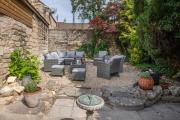 Top Painswick