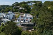 Top Salcombe