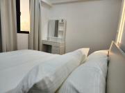 Comfortable 3B Apartment