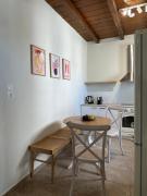 Top Aspro Chorio Paros