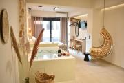 Boho suite Athens 3A jacuzzi near Acropolis