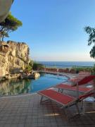 Hotel Villa al Mare