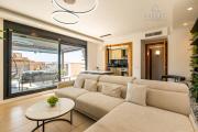 Stunning Penthouse with Rooftop terrace & Pool