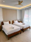 Top Kamala Beach