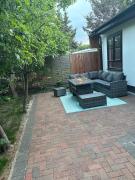 Top Feltham