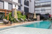 Conforto luxuoso pé na areia em IRB203
