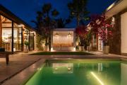 Designer 4BR Villa with Pool - Berawa - Umalas