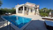 Luxury Family Villa Maslina with Pool -Šolta Island near Split
