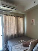 shell Residences by Eza Mall of asia