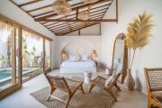 La Belga Villa - Modern 1BR with Pool Near Beach