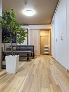Yuraku USJ 5 minutes Nishikujo Station 5 minutes on foot Entire house for exclusive use Two toilets Maximum 7 people Direct access to Umeda, Osaka in 4 minutes Direct access to Kansai Airport