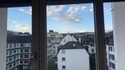 Lake side city center Apt in friendly area