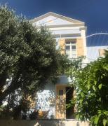 Top Symi