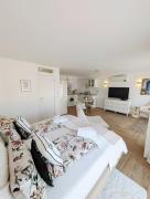Casa Limoeiro - Elegance and Comfort in Luz, Lagos