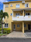 King Parrot Residence Signature Triplex