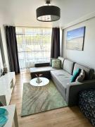 Cosy Seaside Apartments