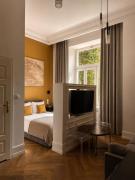 Gentle Glow Suite by Tyzenhauz