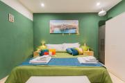 NEW - NEAR BARI VECCHiA & CENTRAL STATION - Typical Bari Home