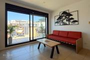 Joie Suite - Modern Apartment with Parking & Pool