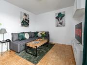 Charming Warsaw Apartment for 6