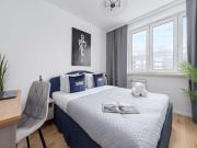 Wola Flat near City Center