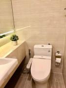 Low rise Condo BTS PhromPhong EMTower Cafe&7-11
