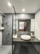 Top Cửa Lô