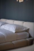 Diamond suite Apartment - 2 min walk to Bernina Express