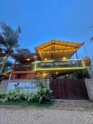 Rekawa Turtle Gate Hotel