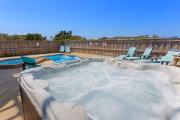 Top Hatteras
