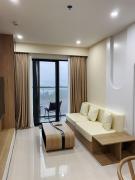 Hidden Hue Apartment - Free Pool and Gym