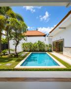 Top Seminyak