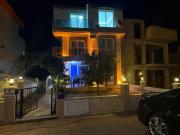 Top Urla