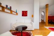 Old Town Heritage Apartment by BookingHost