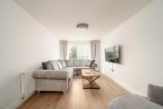 Pringle 2 Bedroom Apartment - Edinburgh