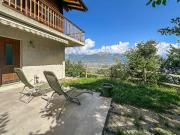 Alpine Nest Chalet, Stunning Mountain Views