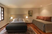 Elegant Apt in Zona G Modern & Sophisticated 301