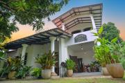 Silvery Villa Hikkaduwa