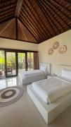 Top Senggigi