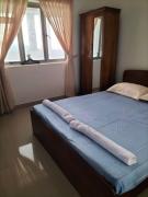 Canterbury golf apartment