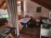 Historical 6-Bedroom Farm House near Cullinan