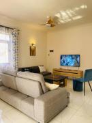 Beachside 3-Bedroom Apartment Flic en Flac Beach