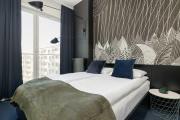 Nowoczesny Apartament z Balkonem i Klimatyzacją by Noclegi Renters