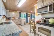Top Clarkesville