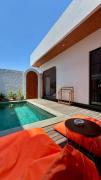 Villa Sachi - Two Bedroom Pool Villa 10 mins to Sanur Harbor