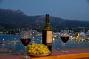 Top Sitia