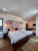 Top Bangkok Noi