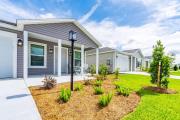 Cozy & Bright 2BR Patio Home - with Golf cart