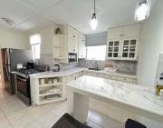Hy-De-Way 3BR Near Miami Beach Oistins