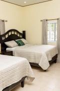 Apartamento Guerrero, Tela Atlantida